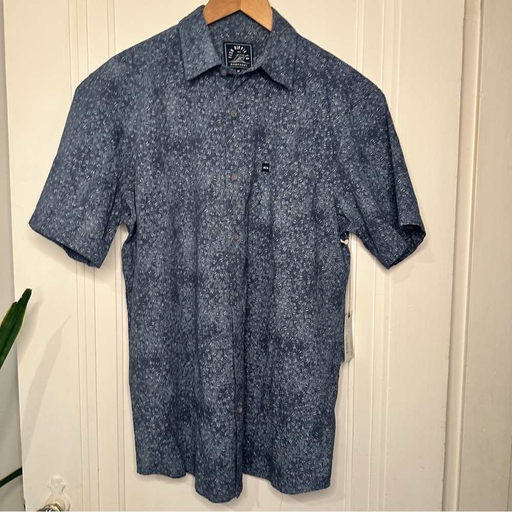 Fish Hippie Co NWT Short Sleeve Button Down Shirt